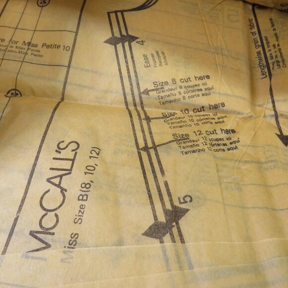 McCalls 2158 clothing pattern Dress size 8-12 UNCUT - Picture 8 of 8